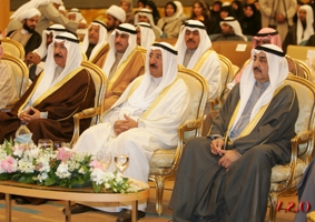  سمو رئيس مجلس الوزراء الشيخ صباح الأحمد  يرعى الملتقى الأول للوقف الجعفري بالكويت